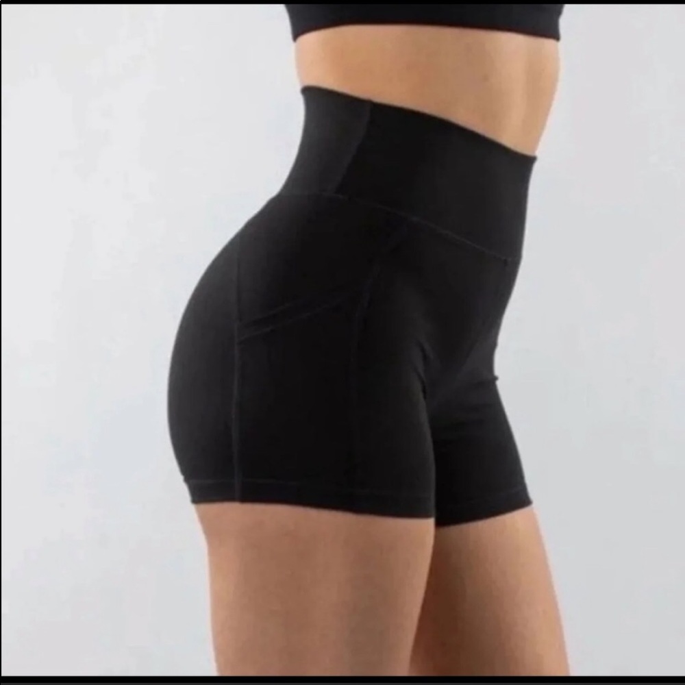 Alphalete shorts